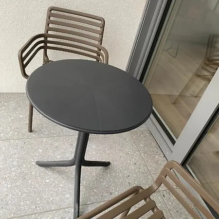 アパート Livero ザンクト・ペルテン